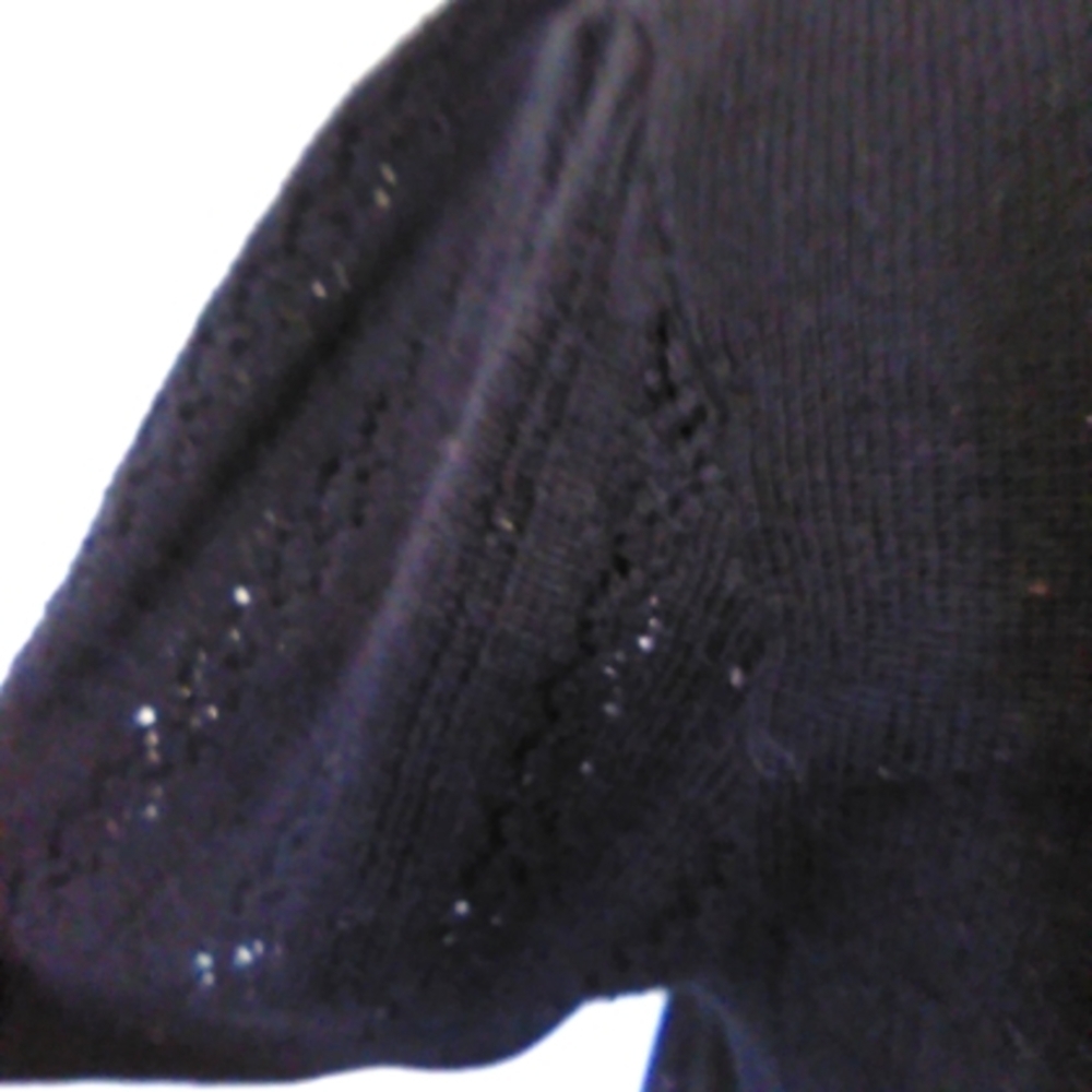 Crotchet Sweater - Picture 4 of 4